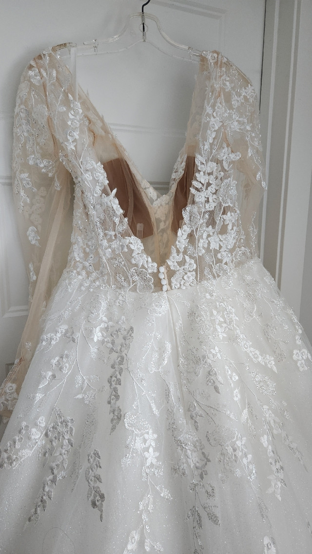 Brand New Wedding Dress in Women's - Dresses & Skirts in Kitchener / Waterloo - Image 2