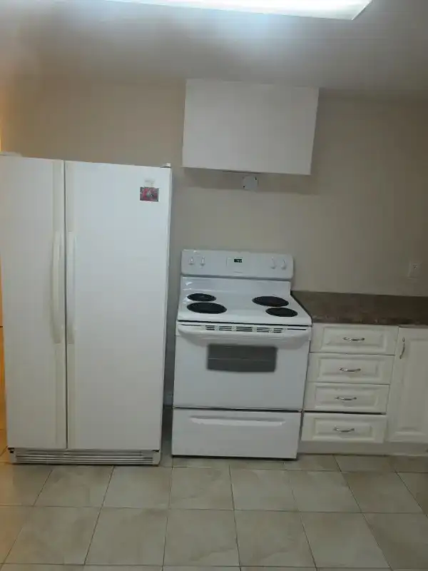 Large Beautiful Basement Apartment for Rent! in Long Term Rentals in City of Toronto - Image 5