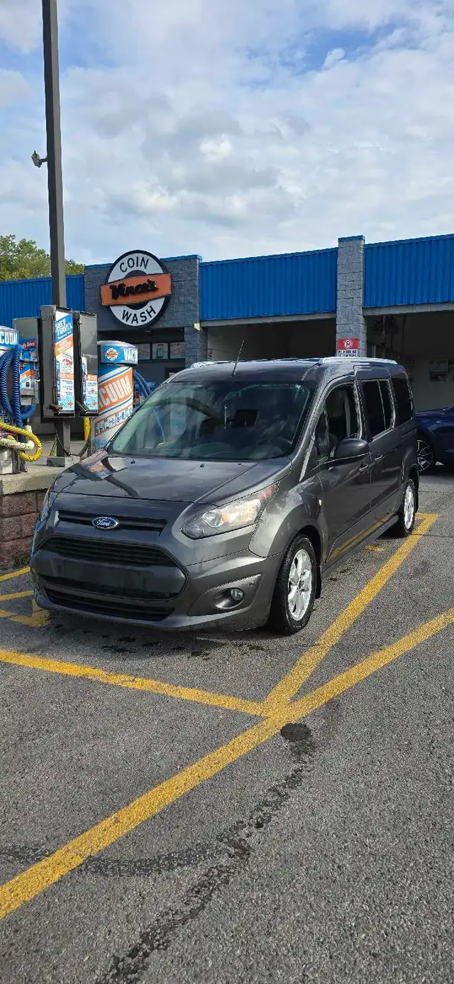 2015 Ford Transit Connect XLT passenger van 