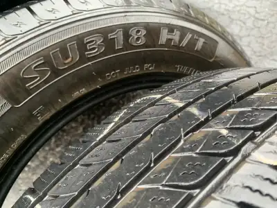 set of four good tread all season tires. Zero issue no damage Westlake all season tires. Tire manufa...