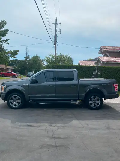 Ford F-150 V8 XLT SPORT 197,000 Fully loaded XLT NO SUNROOF Clean