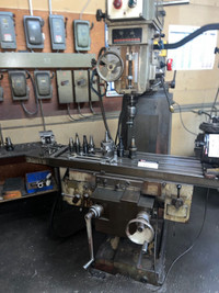 TOS MILLING MACHINE 11 ½ X 49 TABLE, POWER FEEDS, 575 V, 3 PHAS