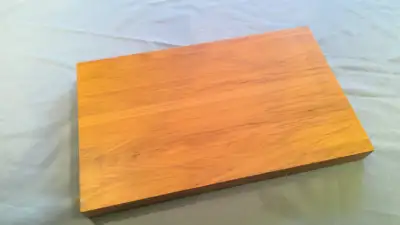 New & Unused - Solid Quarter-sawn White Oak - Clear Silicone Feet - Mineral Oil Finish - 1 5/8" thic...