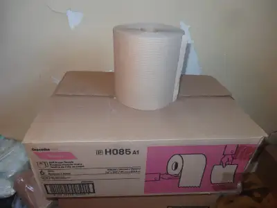 For Sale is a 6 roll case of new Cascades Pro Select HO85A1 paper towels 7/8 x 800 ft each roll 100...