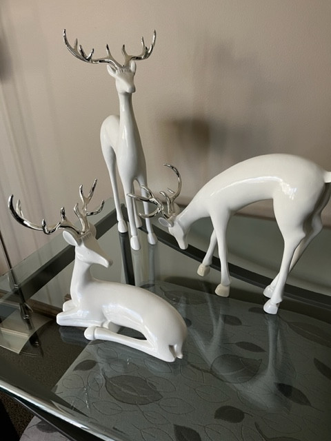 Ornamental Reindeer Set / Centre Piece in Holiday, Event & Seasonal in Winnipeg - Image 2