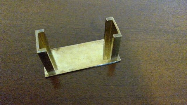 BRASS BUSINESS CARD HOLDER in Home Décor & Accents in Edmonton - Image 2