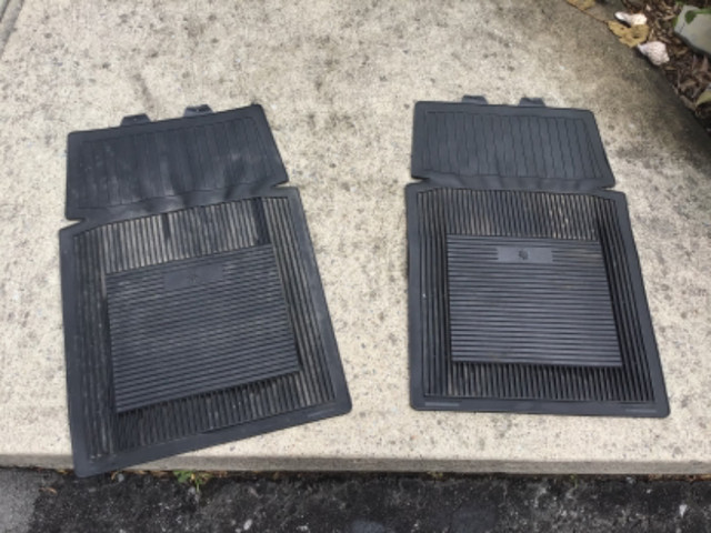 All season rubber car mats in Other Parts & Accessories in Kingston - Image 2