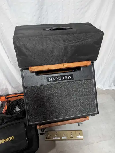 Cabinet de guitare Matchless esd 2x12, avec celestions greenbacks, sonne à merveille