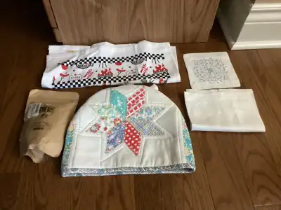 Tea Pot Cover, Davids & ETS Tea, 2 Towel & Table Mat/Runner, View more