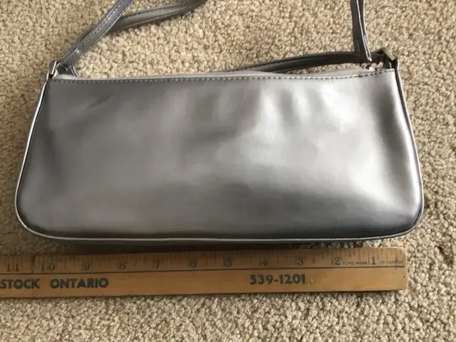 Ladies Silver ALDO 4” Heels Size 37 and Matching Handbag  in Women's - Shoes in Norfolk County - Image 8