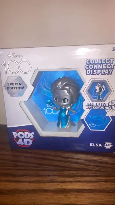 Disney 100 Special Edition Elsa Pods 4D, View more