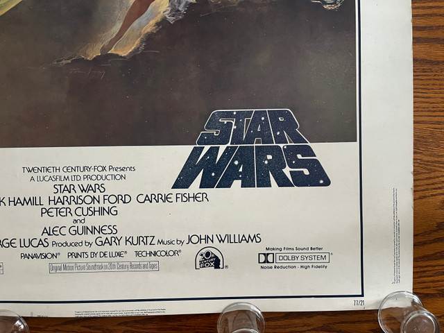 RARE! Vintage 1977 STAR WARS IV Movie Poster 30” X 40” Style A in Arts & Collectibles in Oshawa / Durham Region - Image 3