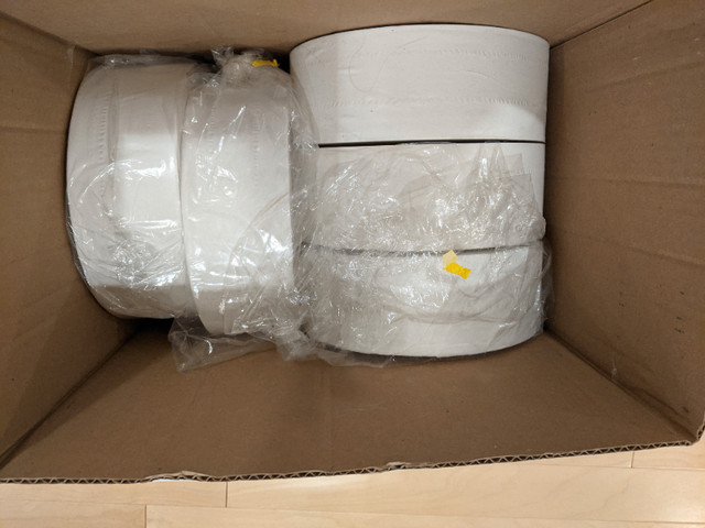 Full Box of 8 Rolls commercial toilet paper in Industrial Kitchen Supplies in Edmonton - Image 4