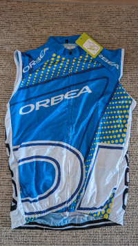 FS: NEW Orbea cycling jersey