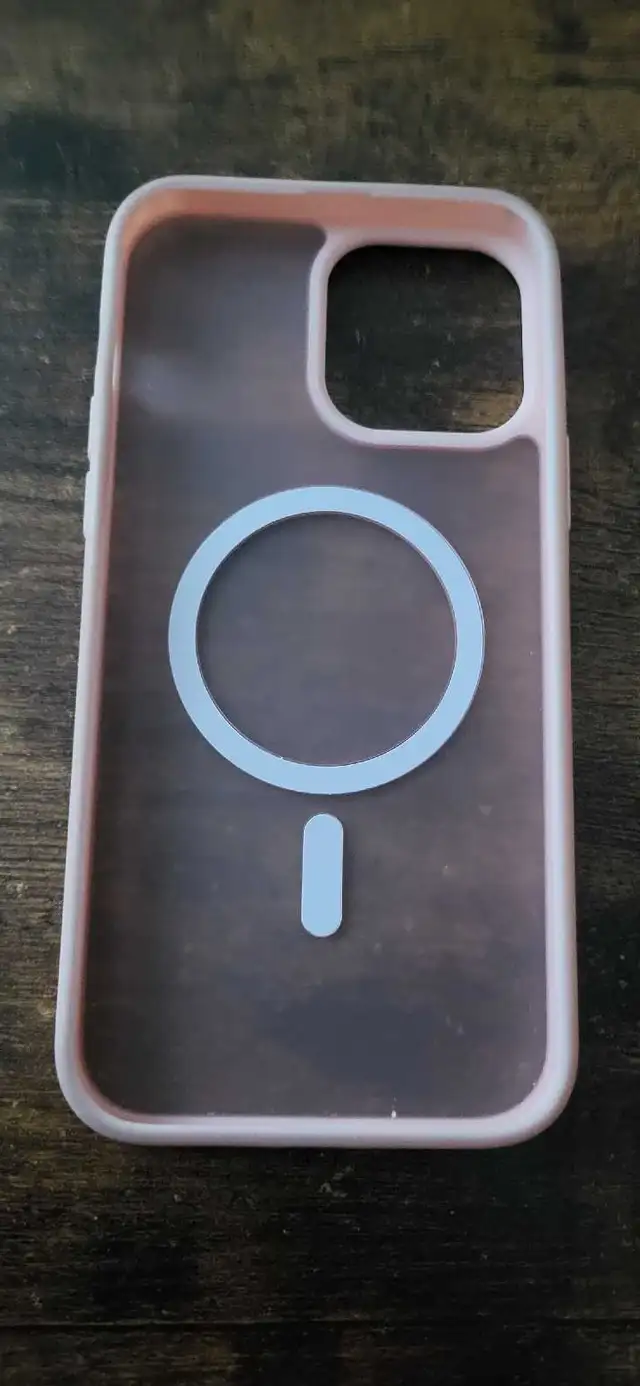 case iphone  13 pro max  in Cell Phone Accessories in Guelph - Image 3