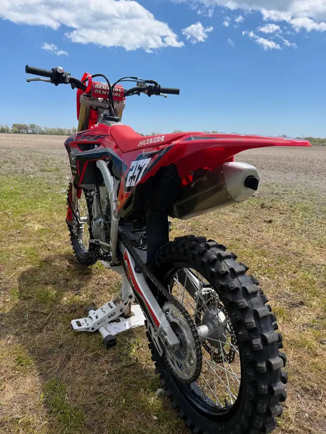 2023 crf 450 in Dirt Bikes & Motocross in Leamington - Image 7