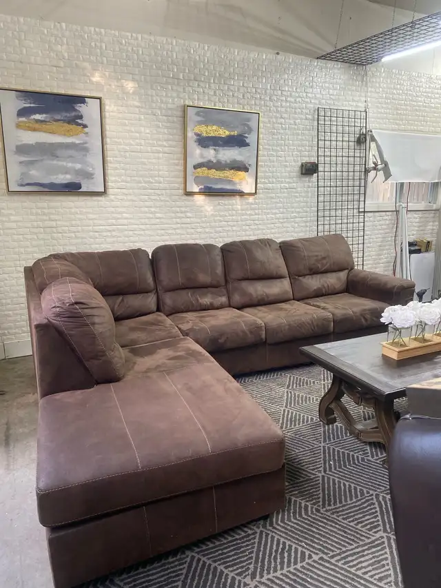 FREE DELIVERY Sectional 62864361639937121