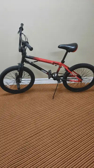 20" Hypper Spinner BMX bicycle(missing brake handle), View more