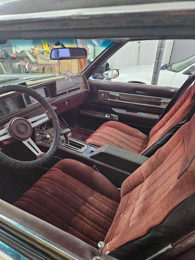 1985 olds cutlass  with T roof in Classic Cars in Nipawin