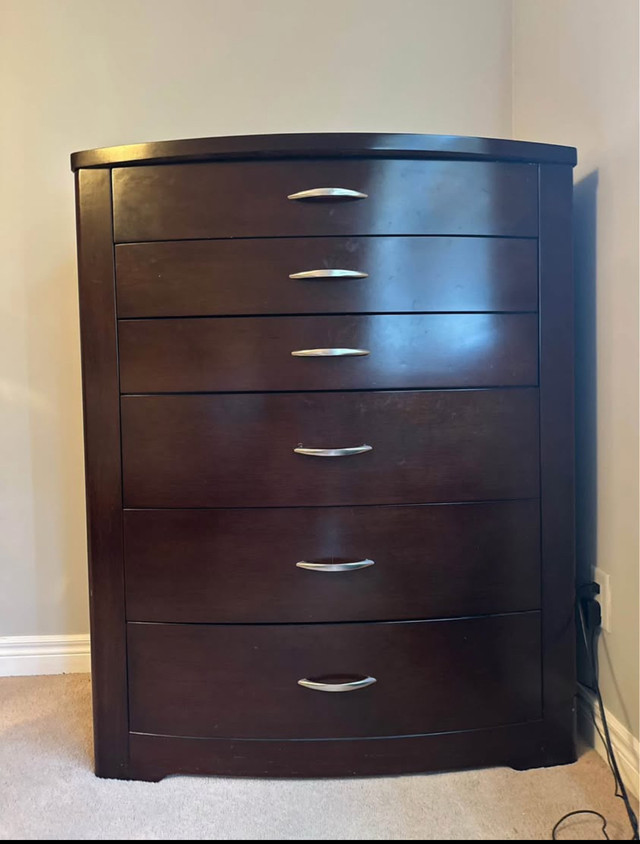 Bedroom furniture in Multi-item in Markham / York Region - Image 3