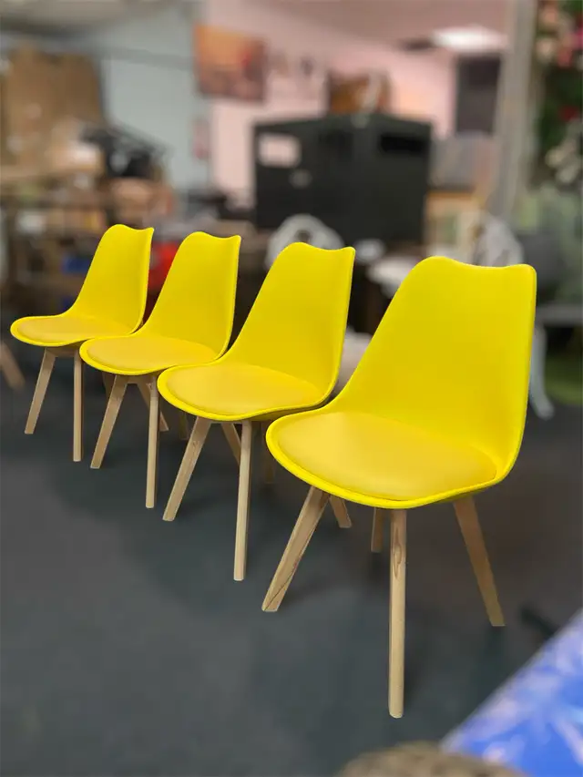 Fast food restaurant Beech wood legs dining chair,  9 colors  in Chairs & Recliners in Markham / York Region - Image 2