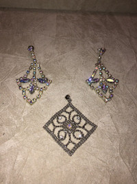 New Earring and Necklace Set