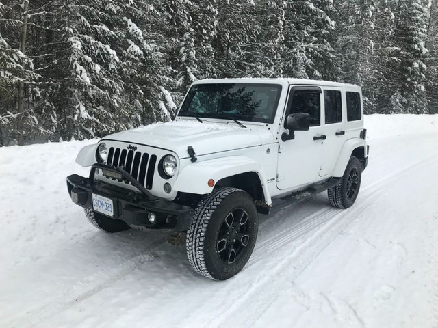 2018 jeep wrangler jk mint condition in Cars & Trucks in Hamilton