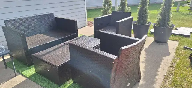 Furniture Assembly 483178255651983362