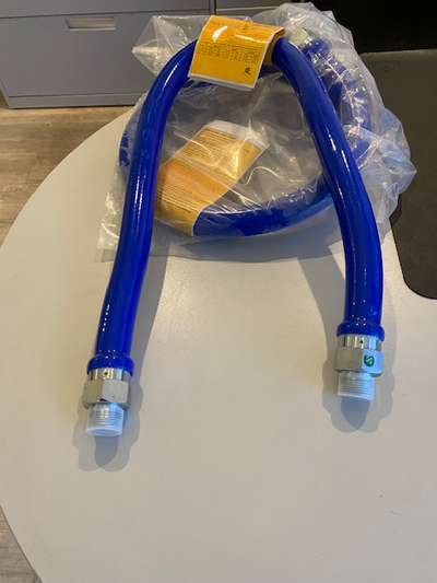 You are viewing a brand new commercial restaurant flexible gas hose line. This model has 3/4" male c...