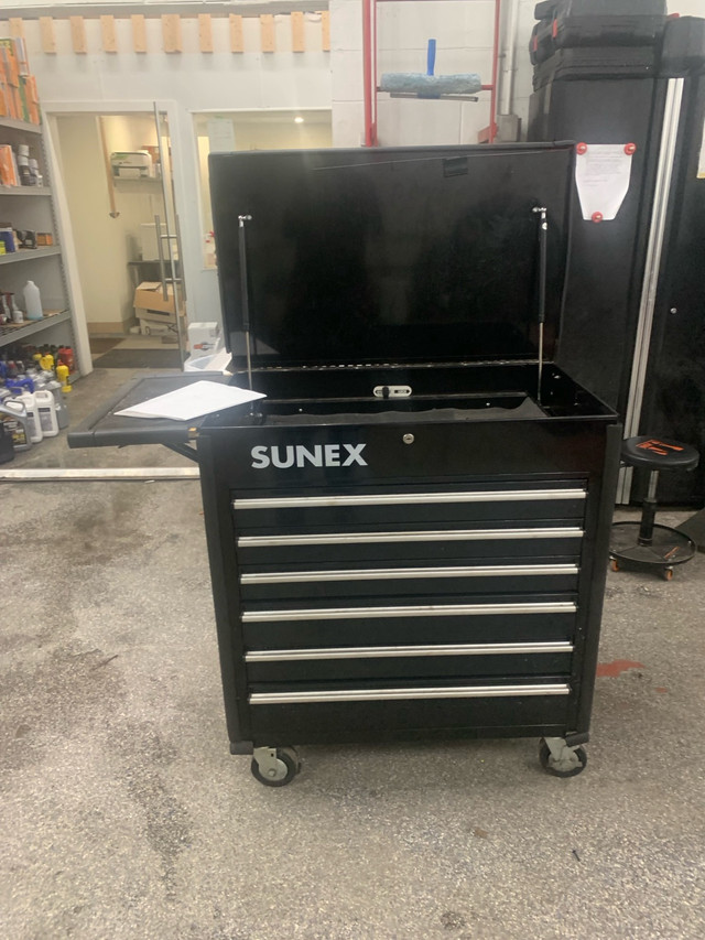 Sunex 35 inch full drawer service cart with folding table in Tool Storage & Benches in City of Toronto - Image 2
