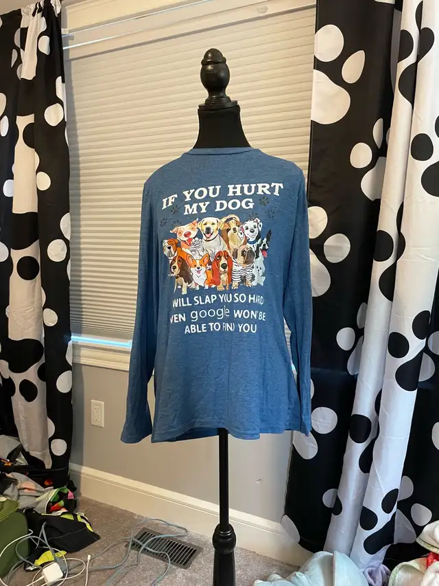 Dog Print Long Sleeve Shirt in Women's - Tops & Outerwear in Annapolis Valley - Image 2