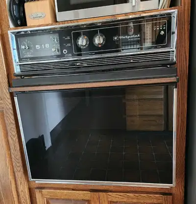 Used Hotpoint Self-Cleaning Built-In Oven, View more