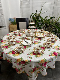 Old Country Roses Royal Albert Bone China made in England $15 ea