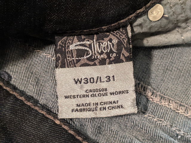 Women's Silver Blue jeans. Like new. Size W30,L31 in Women's - Bottoms in Lethbridge