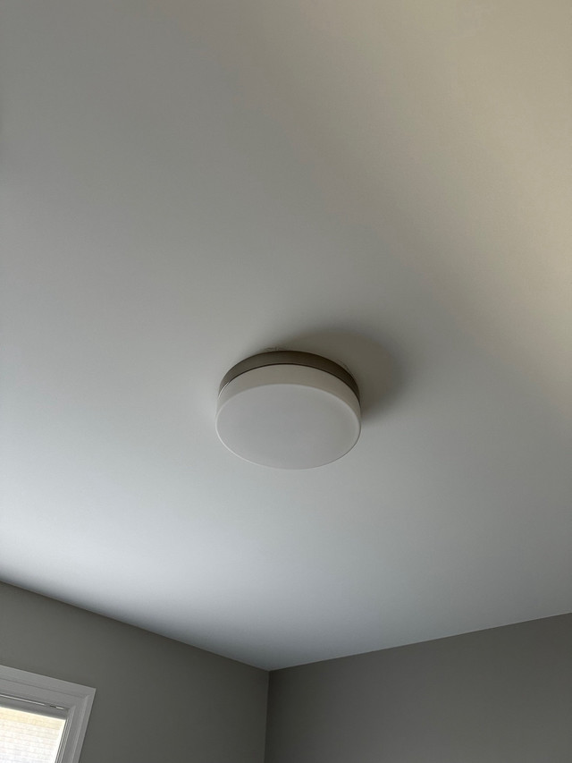 LED light  in Indoor Lighting & Fans in Trenton - Image 3