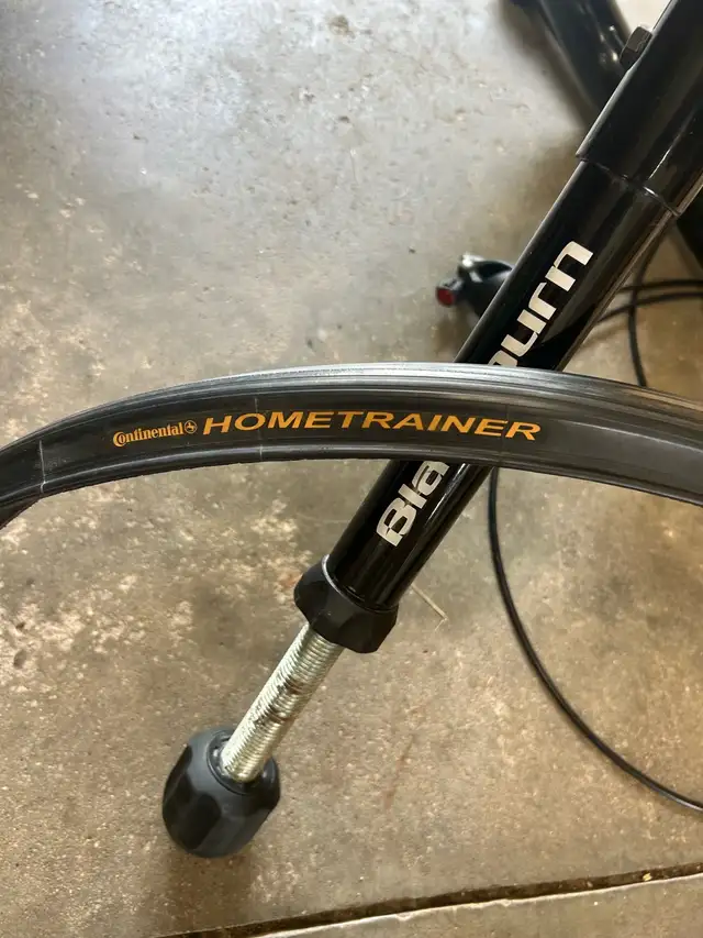 Bike Trainer: Blackburn Mag Bike Trainer with trainer tire in Road in Cambridge - Image 4