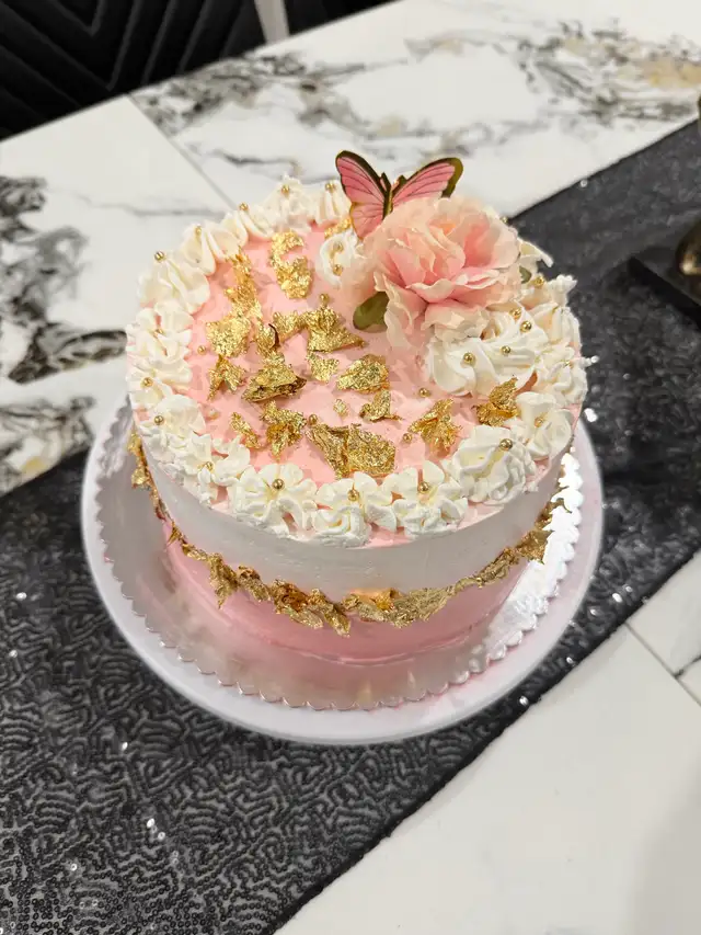 Delicious homemade eggless cakes - custom orders available523046261129236482