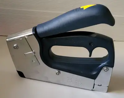 Mastercraft Contractor Sure Shot Staple/Nail Gun # 57-7943-0, View more