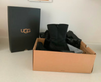 UGG  Winter Boots Black - Size 7-8 - Worn Twice