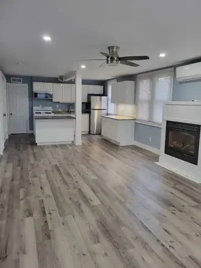 2 Bedroom apt in Crystal Beach