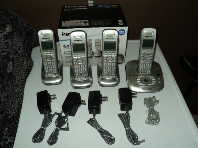 Panasonic Expandable Digital Cordless Answering System in Home Phones & Answering Machines in Strathcona County