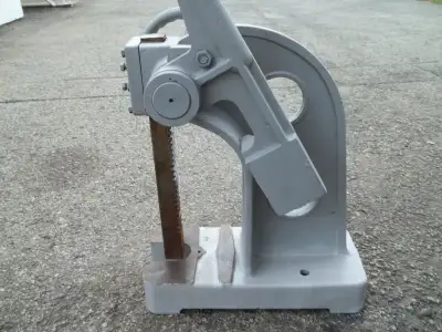 PRESS   MANUELLE  DE   3   TOPNNES, View more