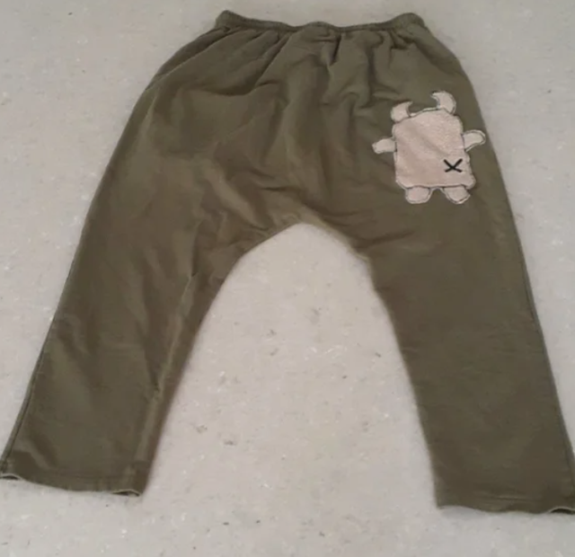 Monster-ously wonderful green dropped crotch pants women size S in Women's - Bottoms in Markham / York Region - Image 9