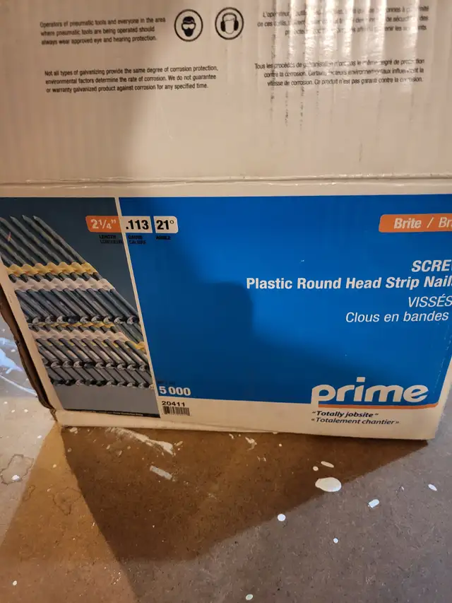 Framing Nails (2 boxes) in Hardware, Nails & Screws in Moncton - Image 4