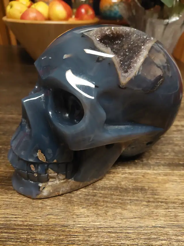 Huge life sized carved crystal agate skull62863258560259121