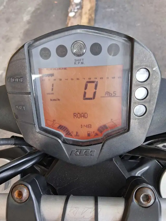KTM Duke 200 in Sport Bikes in Oakville / Halton Region - Image 4