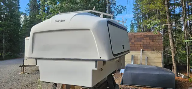 Mory short box canopy in Other Parts & Accessories in Whitehorse - Image 2