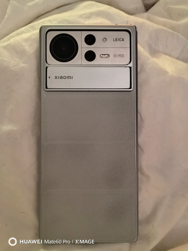 Xiaomi Mix Fold 2 in Cell Phones in Dartmouth - Image 2