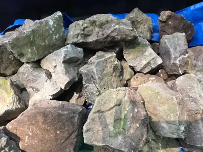 Natural stone for garden bed edging  *beautiful*, View more