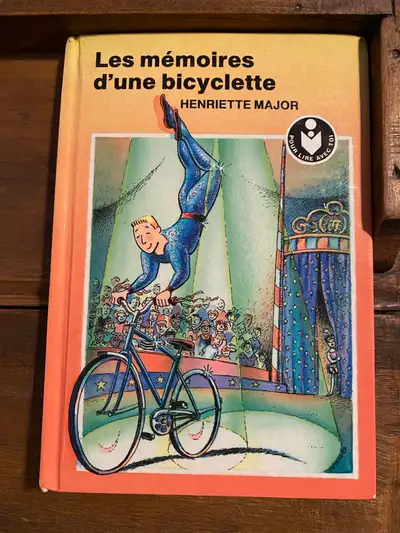 Roman les mémoires d’une bicyclette , View more